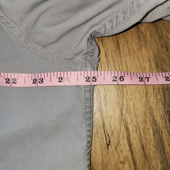 Cabela's Long Sleeve Button Up Light Grey Shirt Sz L - Picture 7 of 7